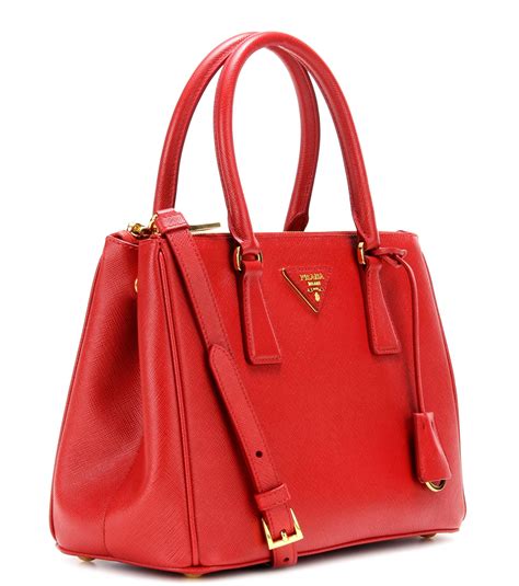 prada saffiano handbag